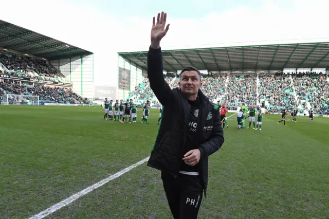 Paul Heckingbottom waves to the Hibs fans before kick-off