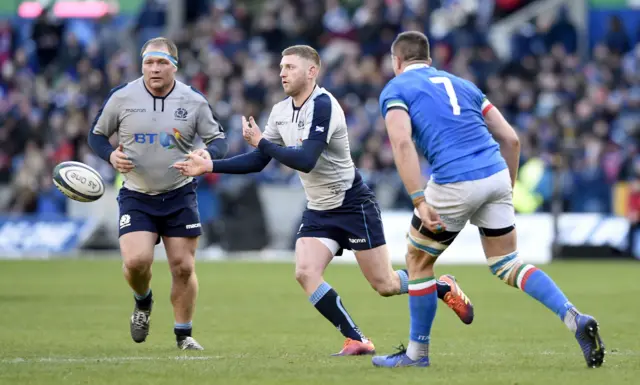 Finn Russell on the ball