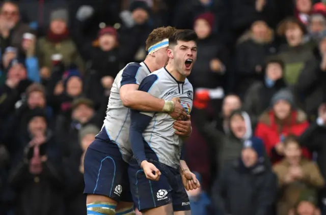 Blair Kinghorn celebrates a try