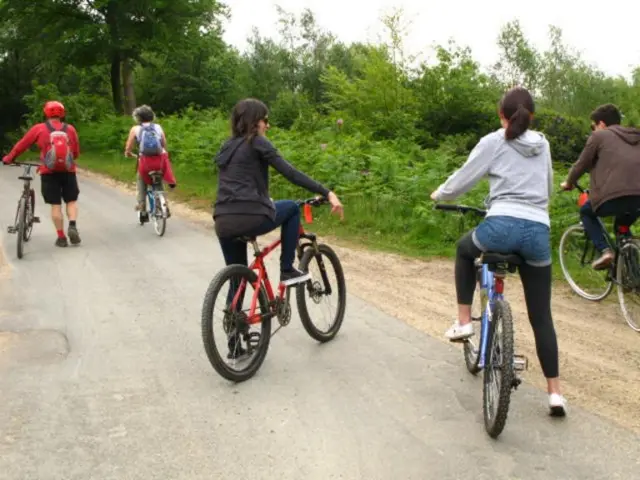 Family cycling