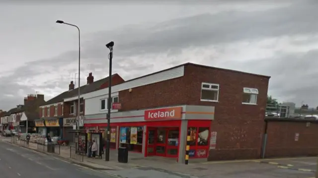 Iceland on Holderness Road in Hull