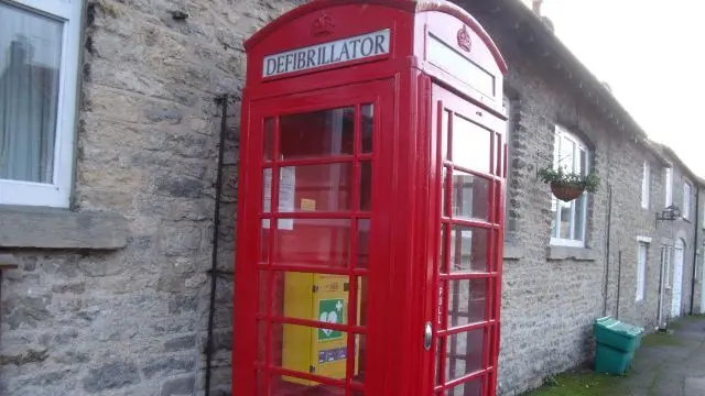 Defibrillator in an old phone booth in Brompton