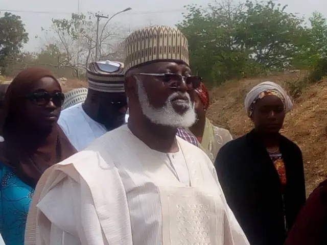 Gen Abdulsalami Abubakar voting