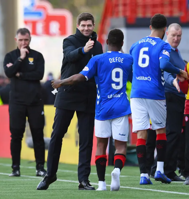 Steven Gerrard and Jermain Defoe