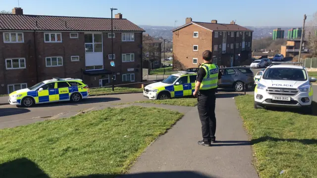 Police on estate