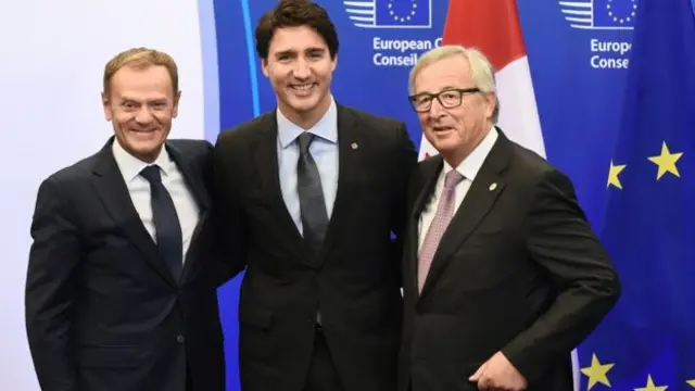 European Council President Donald Tusk, Canadian Prime Minister Justin Trudeau and European Commission President Jean-Claude Juncker at the CETA summit in October 2016