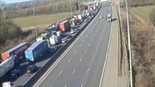 M1 queue