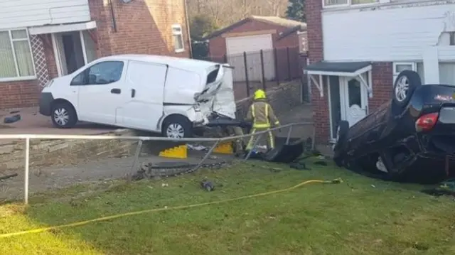 Crash crashed into house