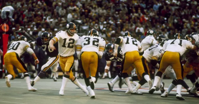 Super Bowl IX