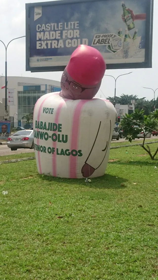 Balloon effigy of candidate