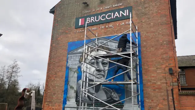 Claudio Ranieri painting on Brucciani