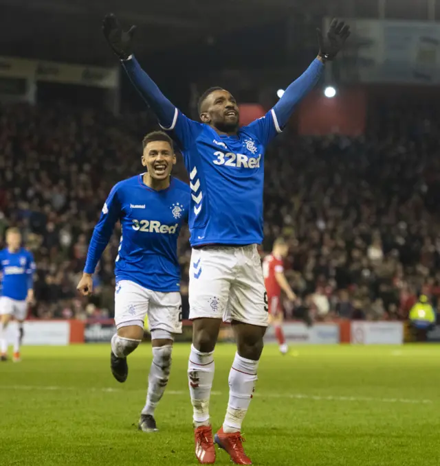 Jermain Defoe celebrates his stoppage-time goal for Rangers