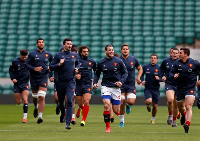 France train at Twickenham