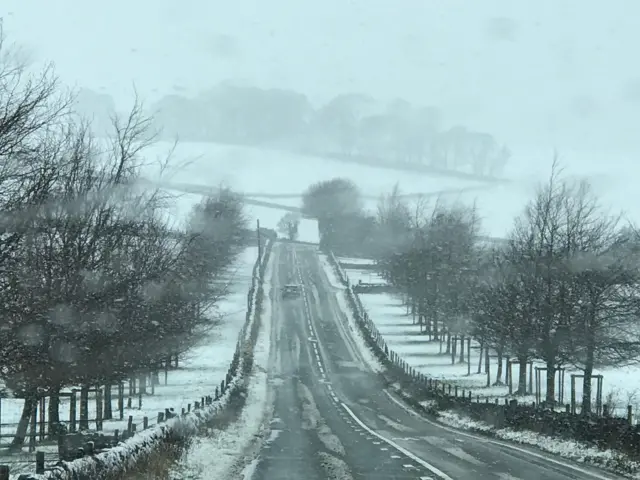 Snow in Tissington