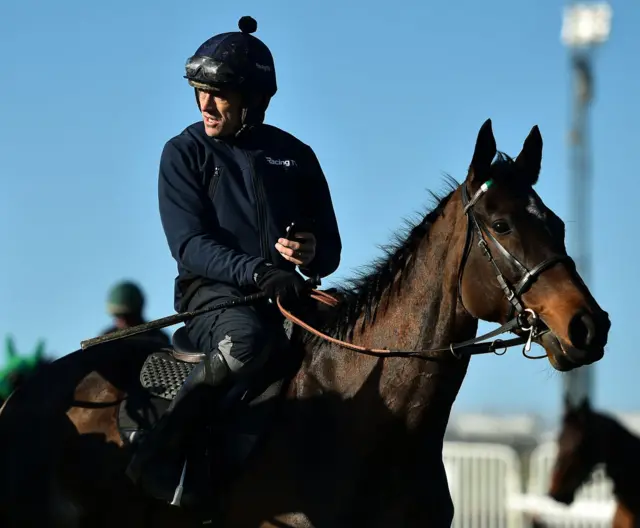 Ruby Walsh on Benie Des Dieux