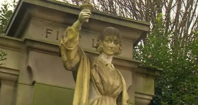 Florence Nightingale statue