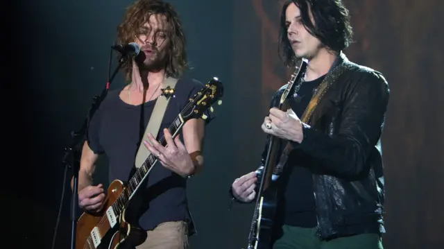 Jack White (r) and Brendan Benson from The Raconteurs