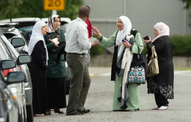 Women outside the Al Noor mosque