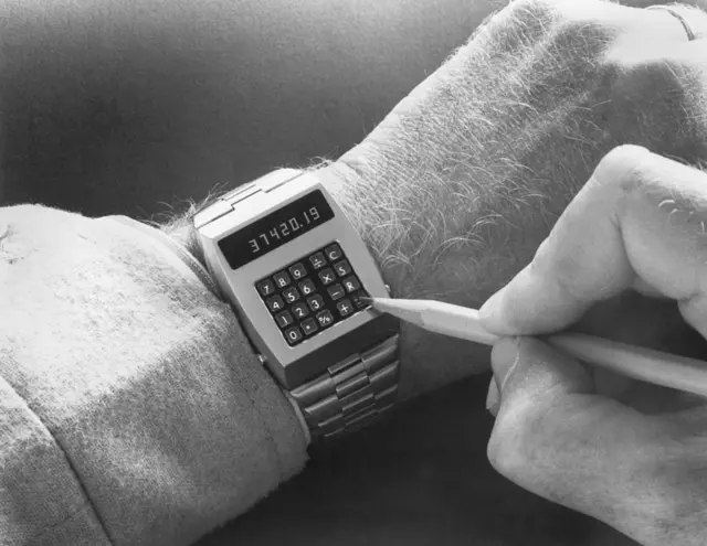 Calculator watch