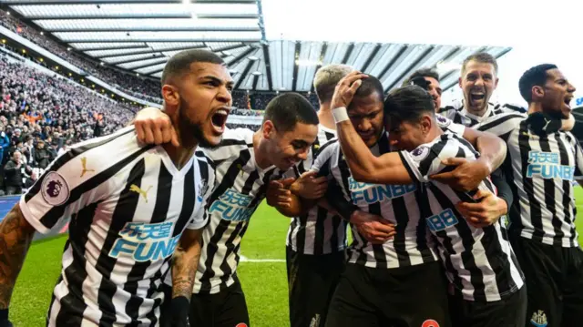 Newcastle United 3-2 Everton