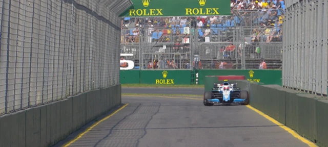 Robert Kubica skims the wall at Albert Park