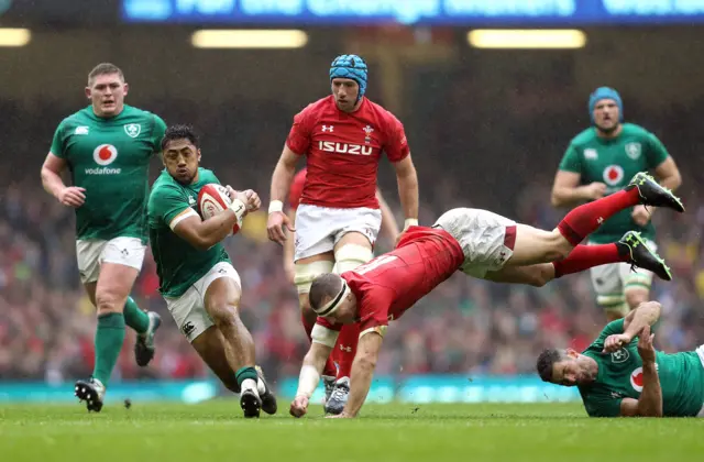 Bundee Aki