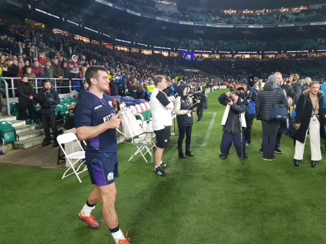 Stuart McInally with the Calcutta Cup