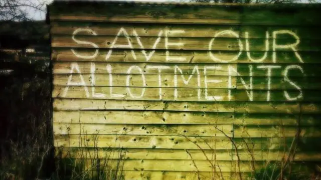 Allotments sign