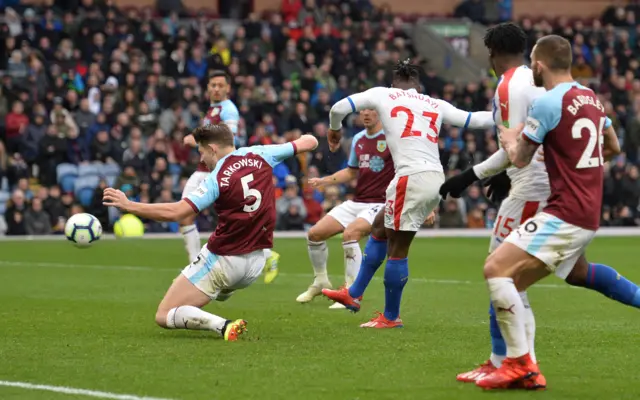 Batshuayi scores