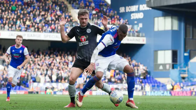 Ipswich v Reading