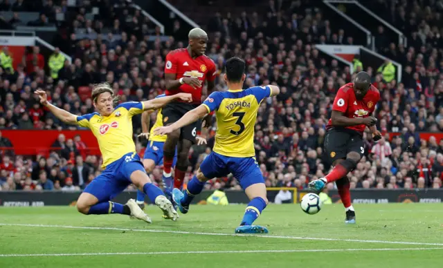 Romelu Lukaku attempts a shot at goal