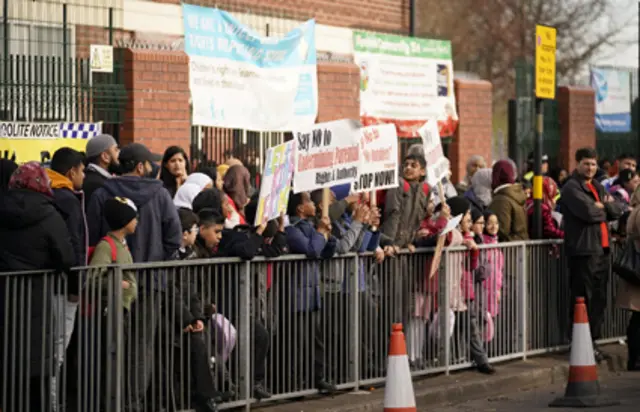 Protest at Parkfield