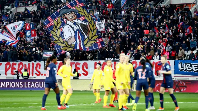 PSG ultras watch on