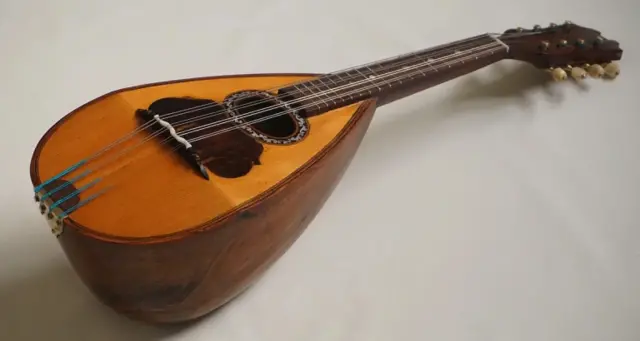 Mandolin