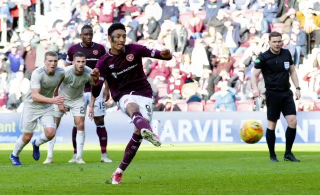 Sean Clare levels for Hearts from the penalty spot