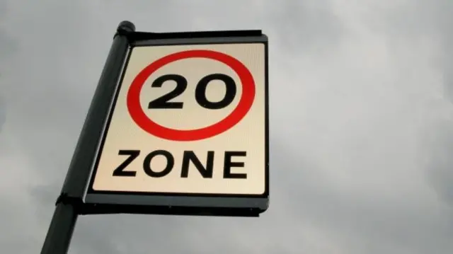 20mph sign