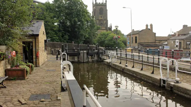 Canal at Sowerby Bridge