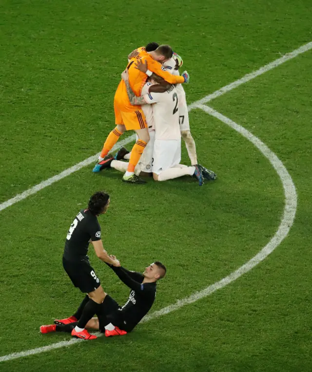 Contrasting emotions for the Man Utd and PSG players