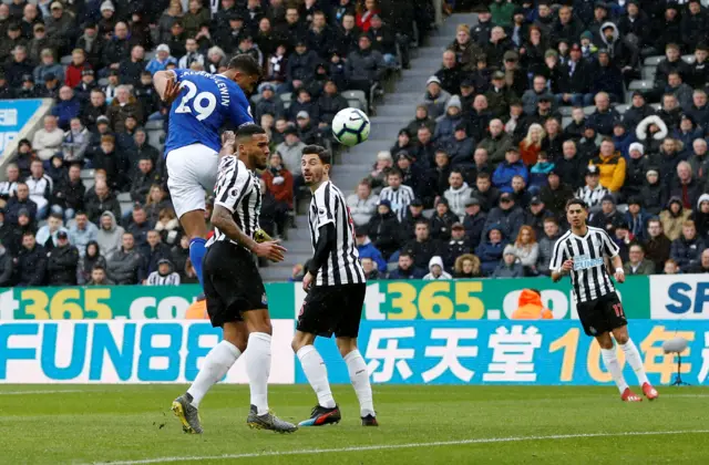 Dominic Calvert-Lewin's scores a header for Everton