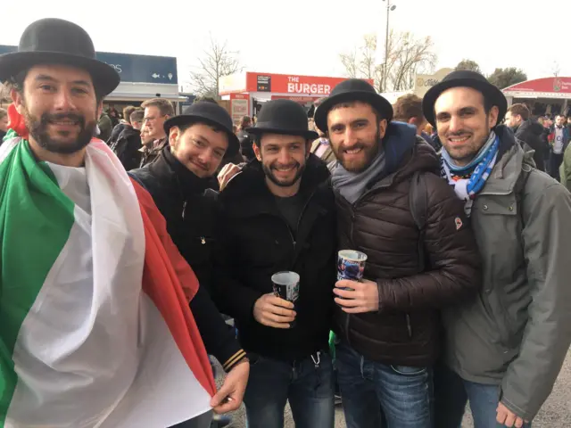 Italy fans