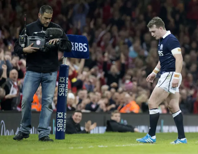 Stuart Hogg is sent off for Scotland against Wales