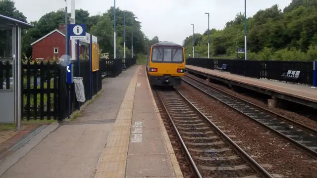 A train at Darton station