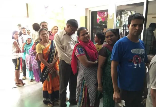 Voters still waiting in line in Nagpur constituency with an hour to go before closing time.