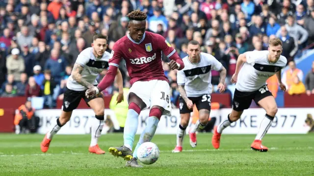 Tammy Abraham scores a penalty