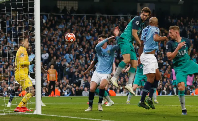 Fernando Llorente bundles it in