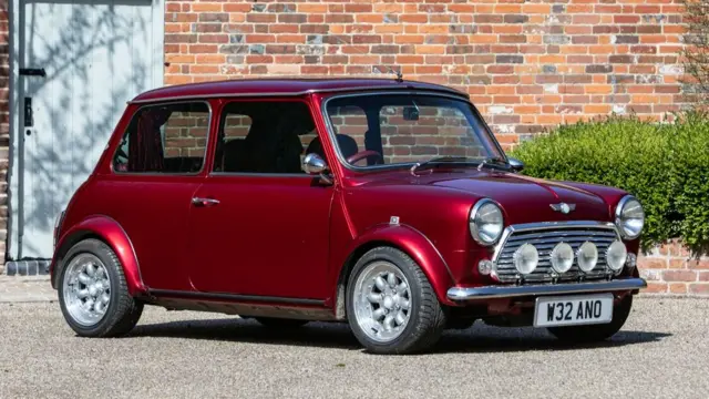 Mini