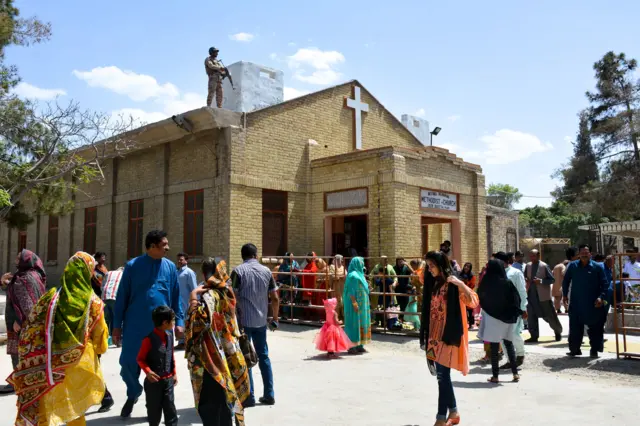 soldier at methodist church in quetta pakistan