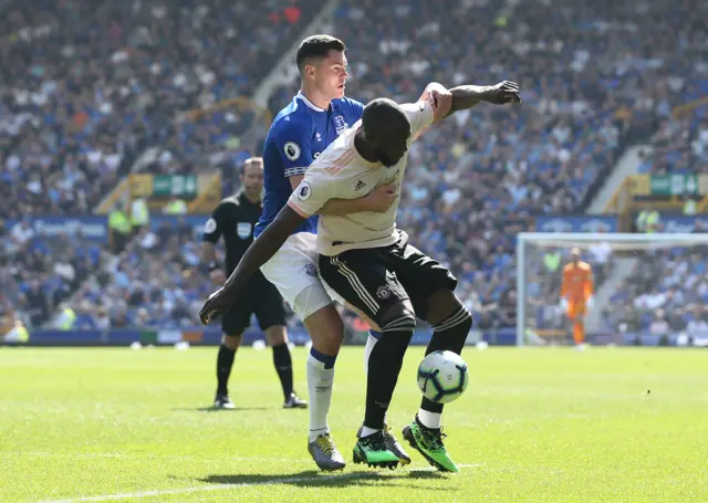 Michael Keane and Romelu Lukaku