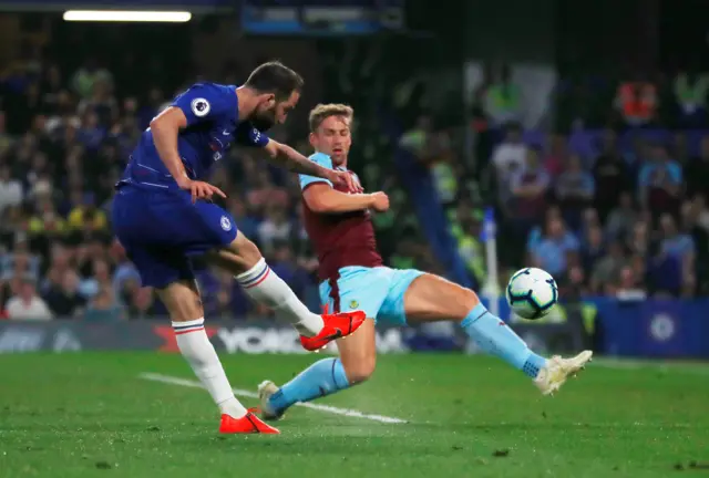 Gonzalo Higuain fires in Chelsea's second goal