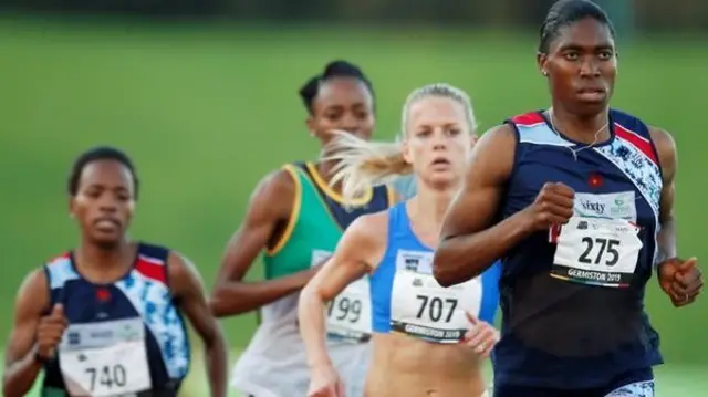 Caster Semenya (right)